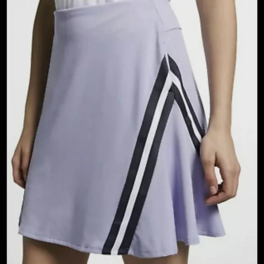 NEW NIKE Skort